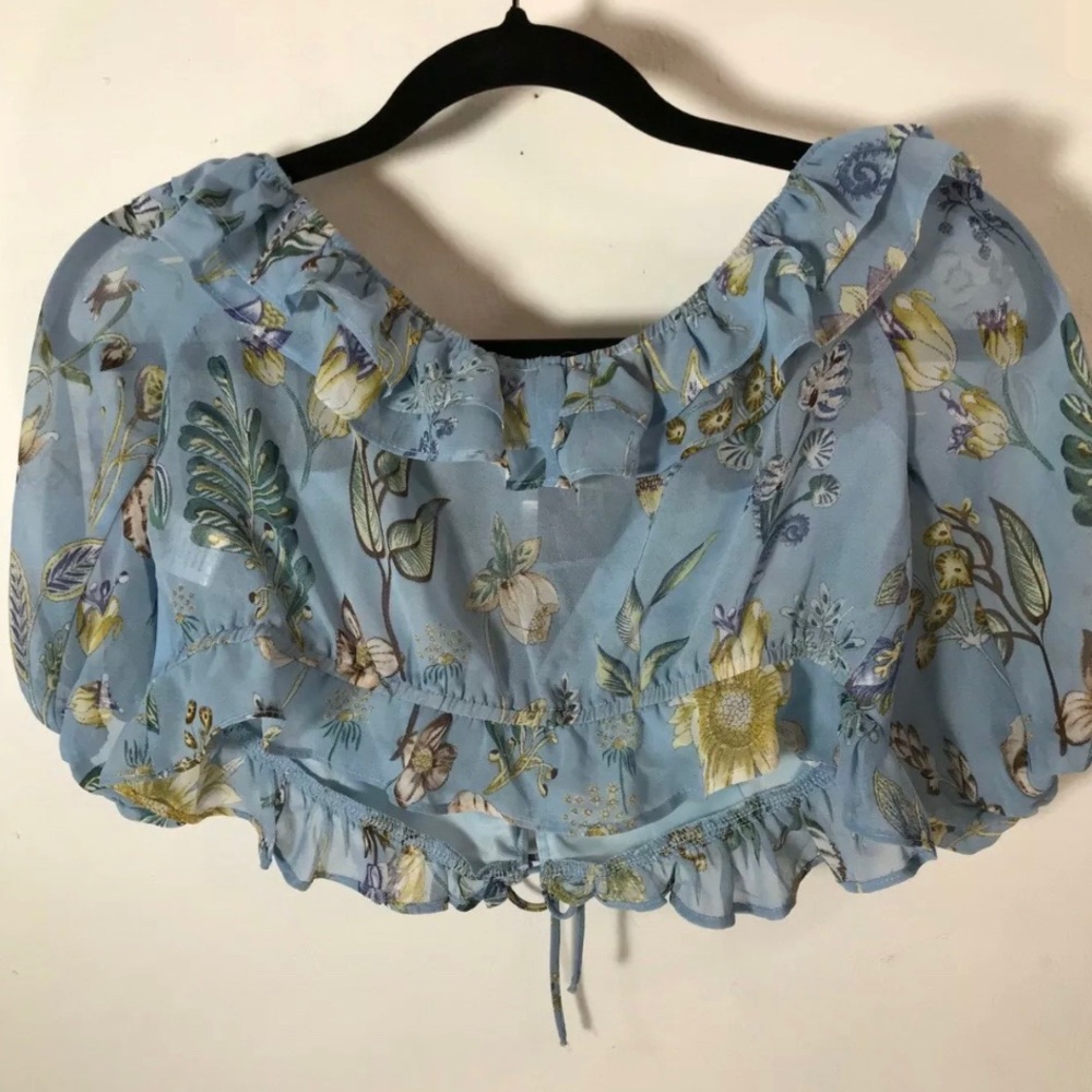 Blue Floral Ruffle Crop Top Large - Picture 4 of 4